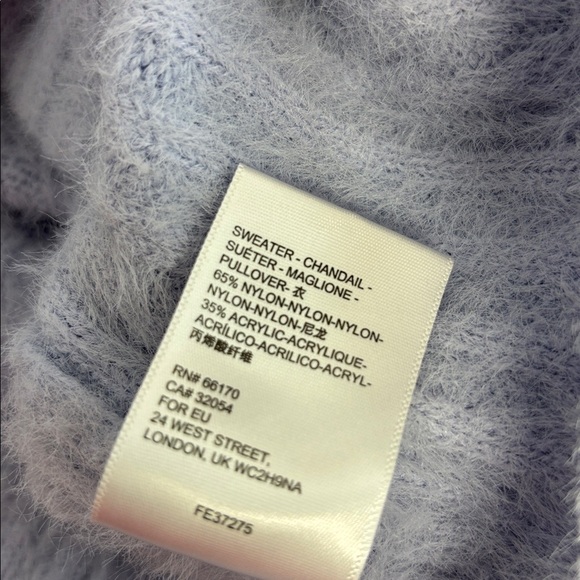 Urban Outfitters Rochelle lilac purple Fuzzy
Cropped deep V button up  Cardigan - Picture 9 of 9